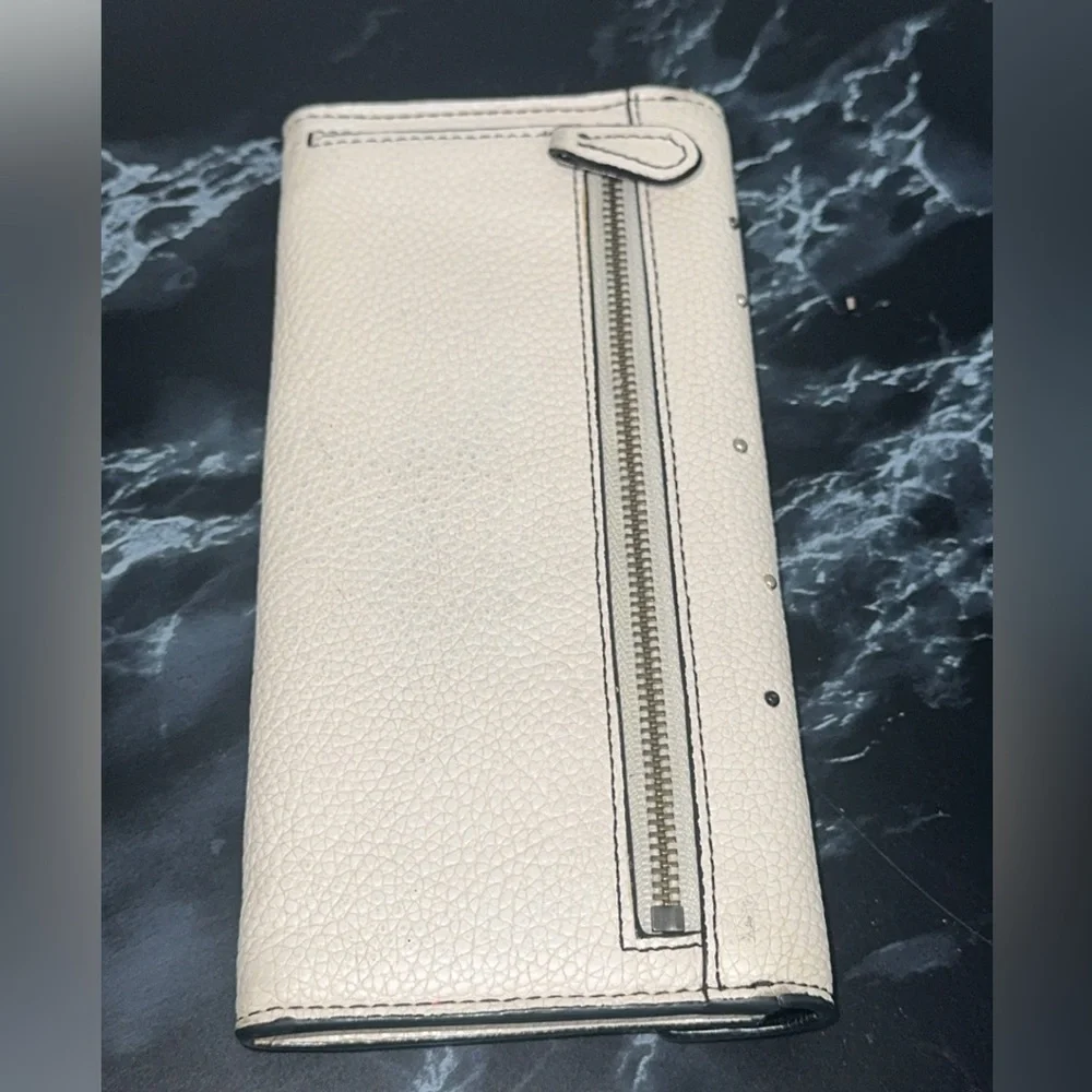 COACH STAR RIVETS CROSSGRAIN LEATHER ENVELOPE WALLET 59511 AUTHENTIC